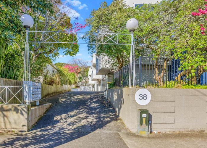  at 38F Horoeka Avenue, Mount Eden, Auckland City, Auckland