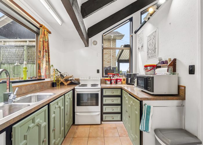  at 88B Kawaha Point Road, Kawaha Point, Rotorua, Bay Of Plenty