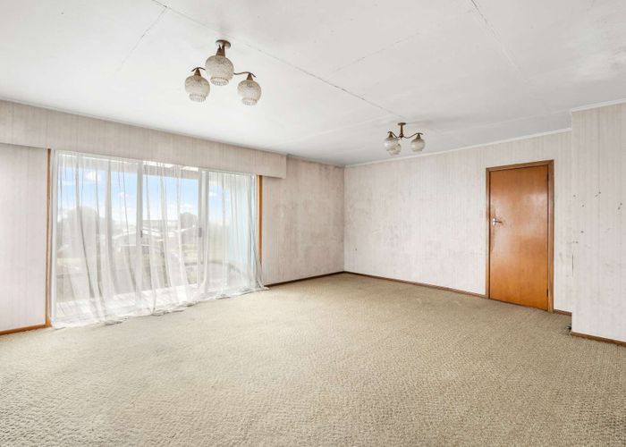  at 112 Matai Street, Castlecliff, Whanganui, Manawatu / Whanganui