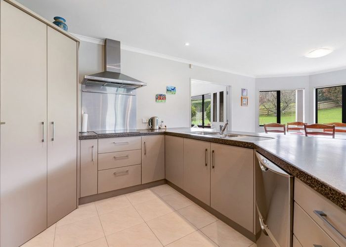  at 16 Omana Avenue, Shelly Beach, Helensville