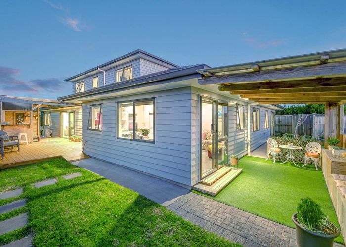 at 14 Kingfisher Road, Millwater, Rodney, Auckland