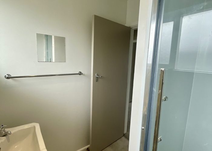  at 4/196 Lincoln Road, Addington, Christchurch City, Canterbury