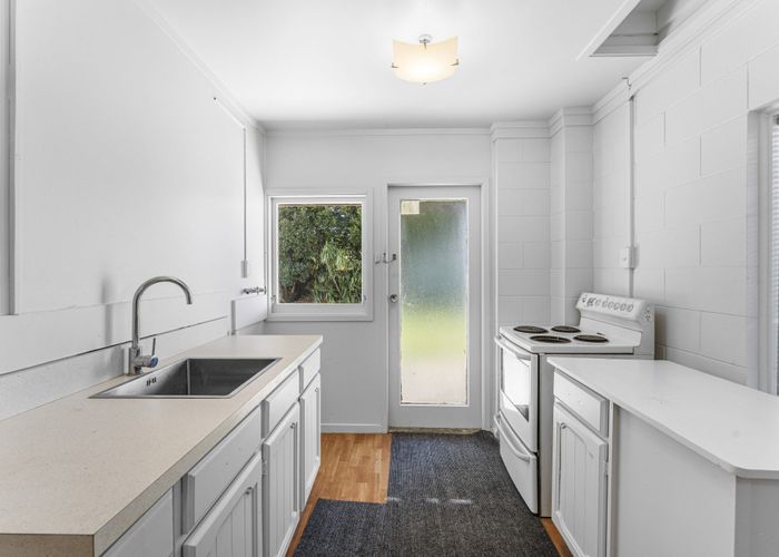  at 14 Lawrence Crescent, Hillpark, Auckland