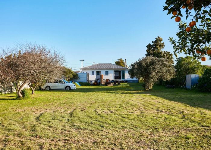  at 27 School Road, Te Hapara, Gisborne