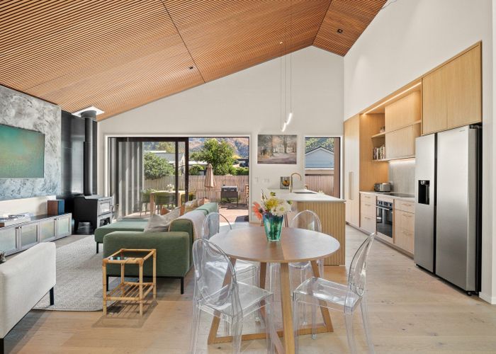  at 3 Cornwall Street, Arrowtown, Arrowtown