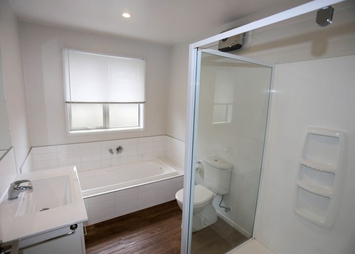  at 72b Burwood Road, Burwood, Christchurch City, Canterbury