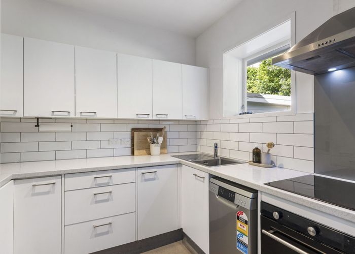  at 2/15 Upper Lewisville Terrace, Thorndon, Wellington, Wellington