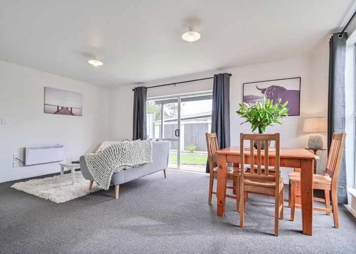  at 8B Walton Way, Flaxmere, Hastings, Hawke's Bay