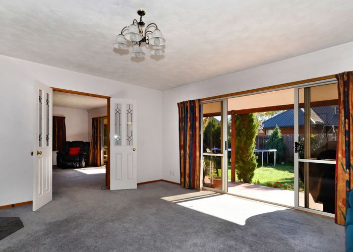  at 35 Stillwater Avenue, Burwood, Christchurch