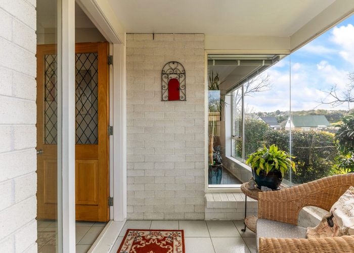  at 1/8 Solana Court, Botany Downs, Manukau City, Auckland