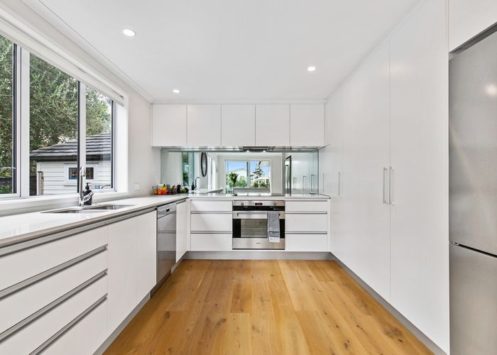  at 34 Ambury Road, Mangere Bridge, Auckland