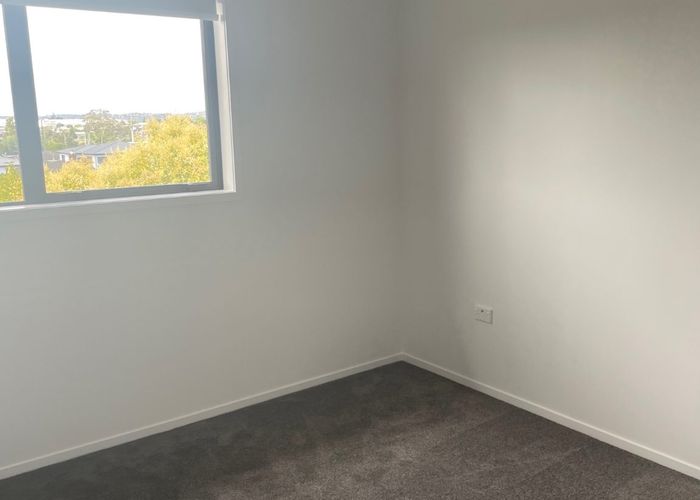  at 9/59 Matipo Road, Te Atatu Peninsula, Waitakere City, Auckland