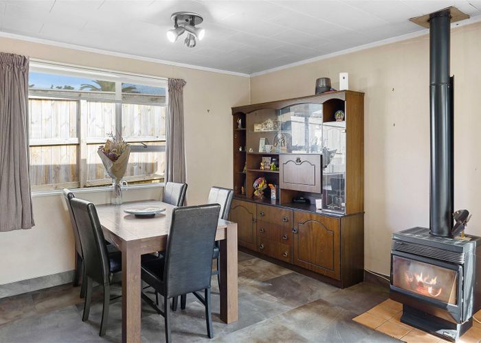  at 43 Dixie Street, Te Horo Beach