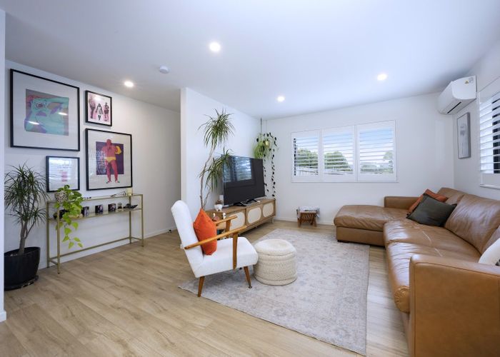  at 18C Edgware Road, West Harbour, Waitakere City, Auckland