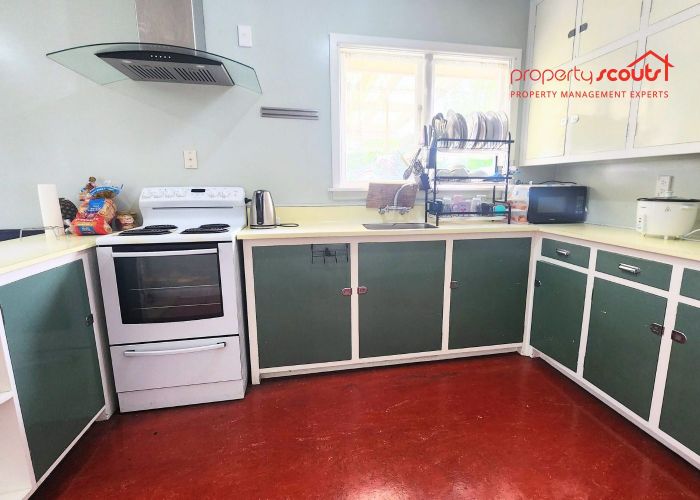  at 48 Greendale Avenue, Avonhead, Christchurch City, Canterbury