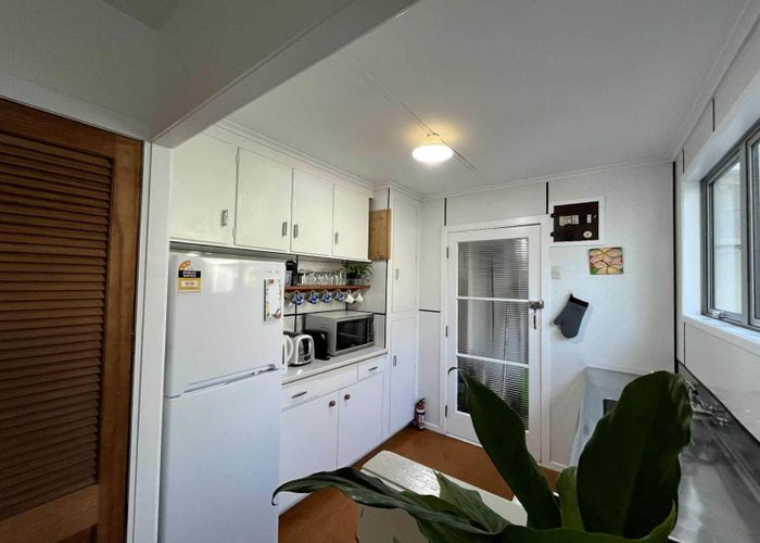  at 9 Vauxhall Road, Devonport, North Shore City, Auckland