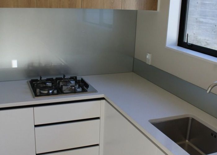  at Flat/38d  Wicklam Lane, Greenhithe, North Shore City, Auckland