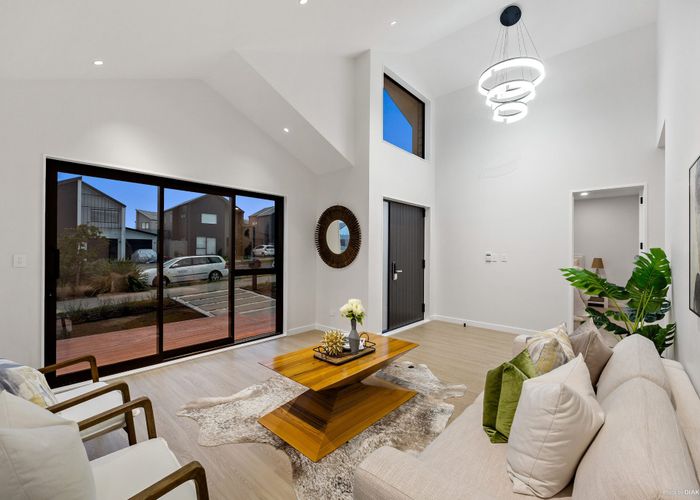  at 32 Parkmore Drive, Karaka, Franklin, Auckland