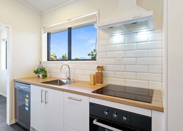  at 11 Mountainview Terrace, Otaki Beach, Otaki