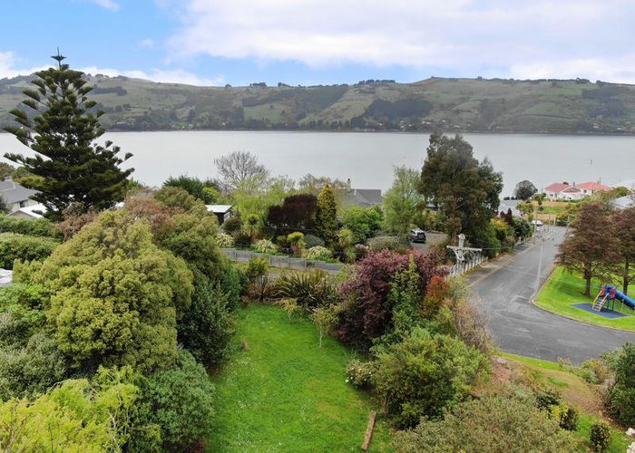  at 57 Totara Street, Ravensbourne, Dunedin