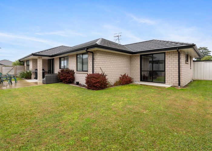  at 4 Vos Close, Papamoa Beach, Papamoa