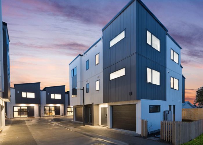  at 64A Triangle Road, Massey, Waitakere City, Auckland