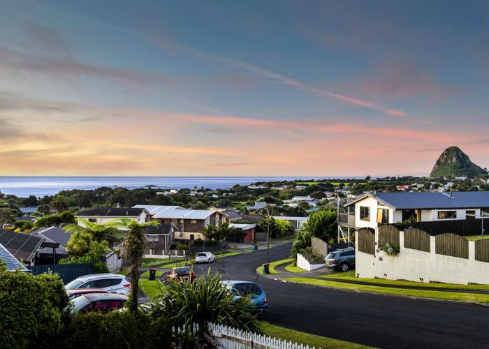  at 16 Darwin Crescent, Spotswood, New Plymouth