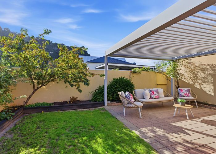  at 1/30 Stoke Street, Sumner, Christchurch City, Canterbury