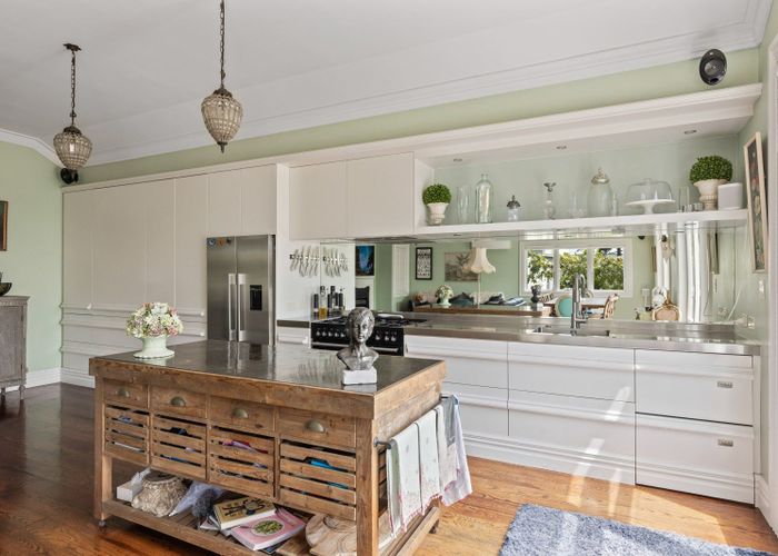  at 122 Hine Street, New Plymouth, New Plymouth