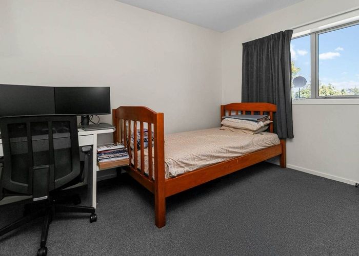  at 1/16 Fairway Drive, Mount Roskill, Auckland City, Auckland