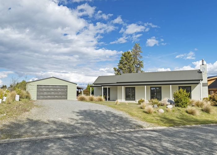  at 3 DOBSON LANE, Lake Ōhau, LAKE OHAU