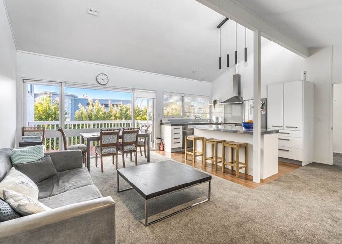  at 68B Seaview Road, Castor Bay, North Shore City, Auckland