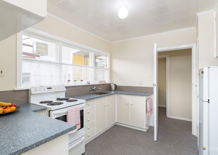  at 5 Bella Grove, Naenae, Lower Hutt