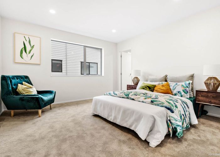 at 6 Drumconnell Drive, Flat Bush, Auckland