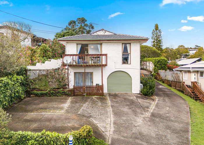  at 1/12 Glenvar Road, Torbay, North Shore City, Auckland