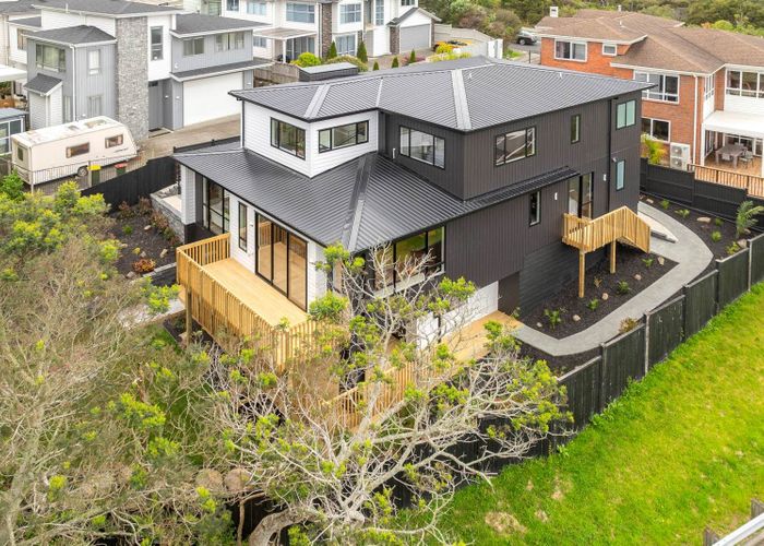  at 124 Greenhithe Road, Greenhithe, North Shore City, Auckland
