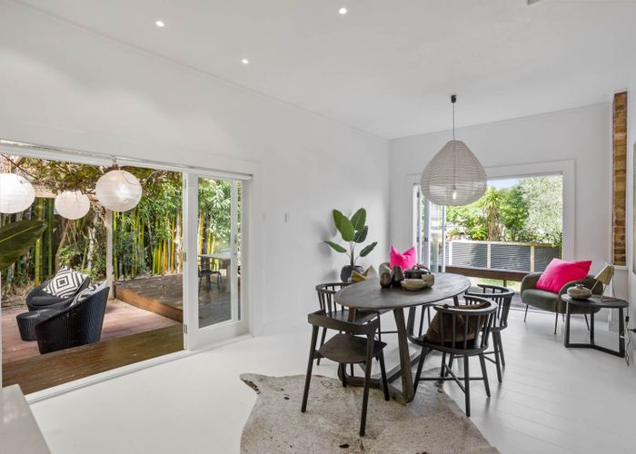  at 4 Victor Street, Avondale, Auckland