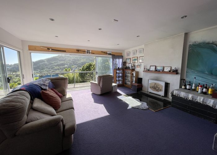  at 57 Seaview Road, Piha, Waitakere City, Auckland