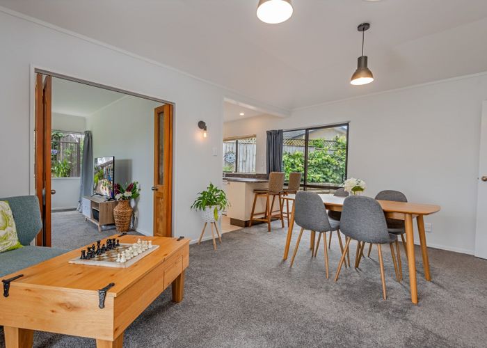  at 1 Springdale Grove, Fitzherbert, Palmerston North