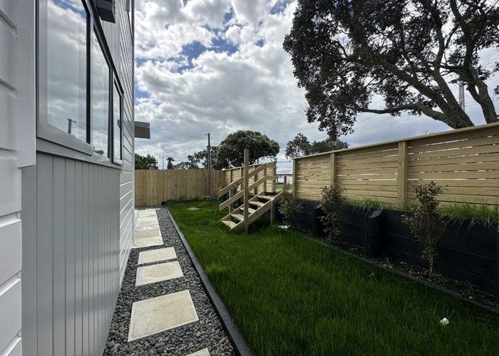  at 89A Kinross Street, Blockhouse Bay, Auckland