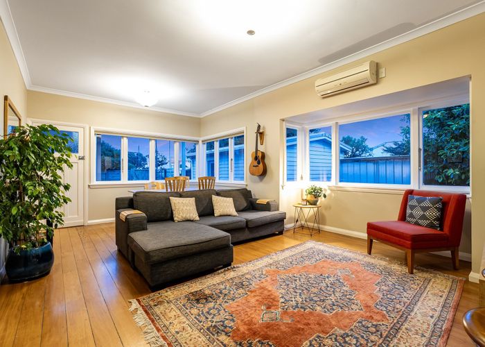  at 19 Main Road, Titahi Bay, Porirua, Wellington