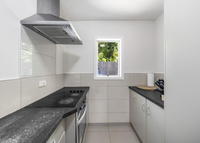  at 1/12 Clare Place, Mount Wellington, Auckland City, Auckland