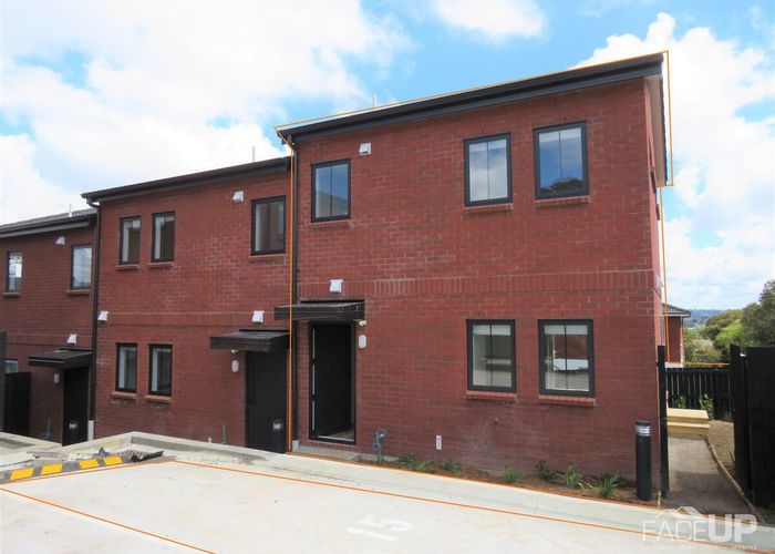  at 15/15 Sunhill Road, Sunnyvale, Waitakere City, Auckland