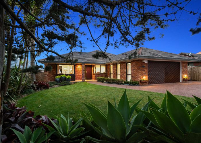  at 60 Simmental Crescent, Somerville, Auckland