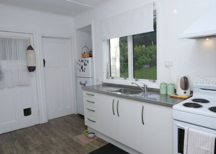  at 61 Tutere St, Waikanae Beach, Kapiti Coast, Wellington