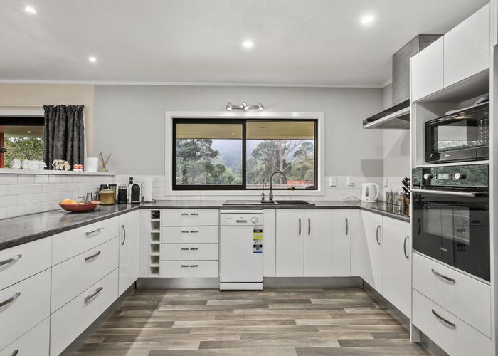  at 9C Valder Place, Waiomu, Thames