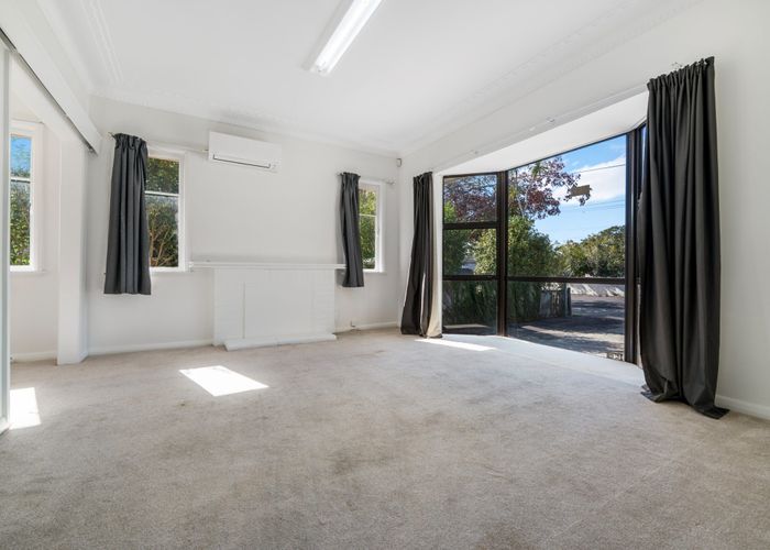  at 17 Bollard Avenue, New Windsor, Auckland