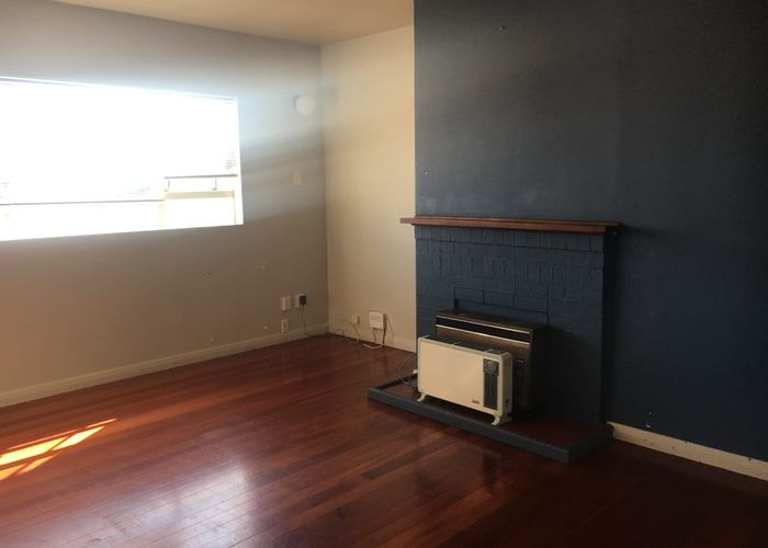  at 94 Forest Lake Road, Forest Lake, Hamilton, Waikato