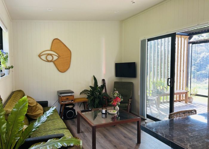  at 122 Carter Road, Oratia, Waitakere City, Auckland