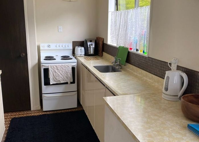  at 17a Yarrow Pl, Papakowhai, Porirua, Wellington